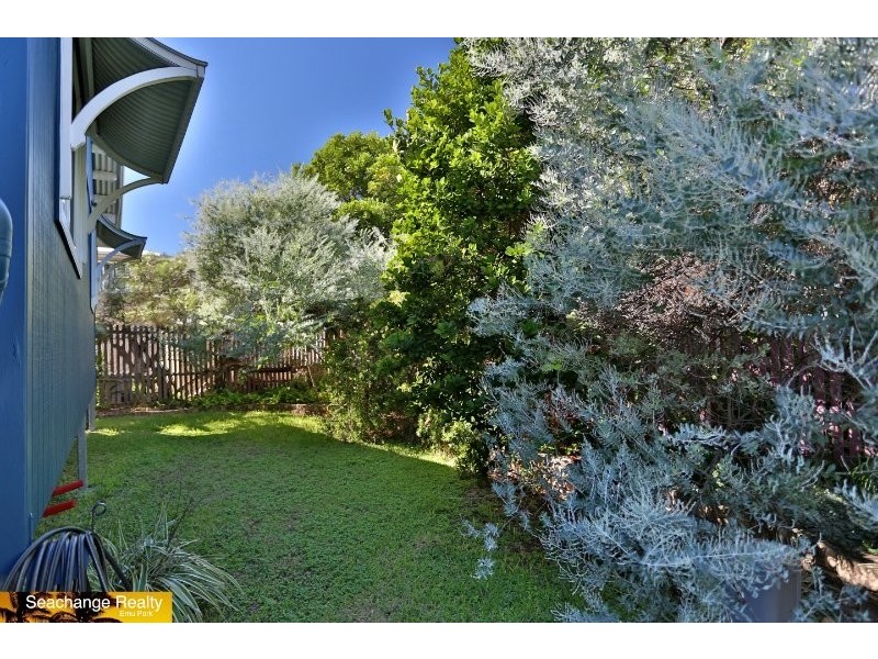 4 Albemarle Street, Emu Park QLD 4710