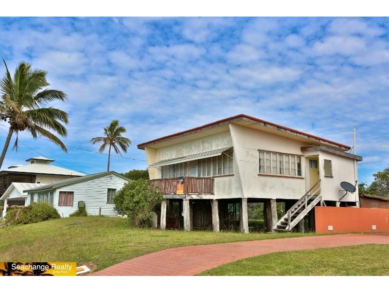 20 Schofield Parade, Keppel Sands QLD 4702