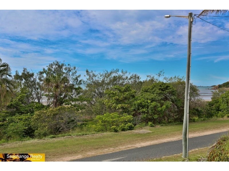 20 Schofield Parade, Keppel Sands QLD 4702
