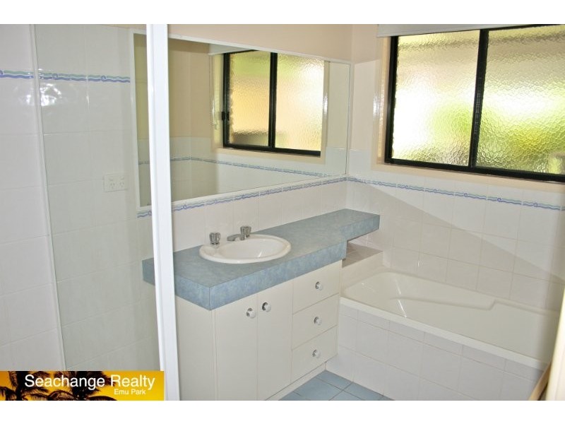 40 Bright Street, Emu Park QLD 4710