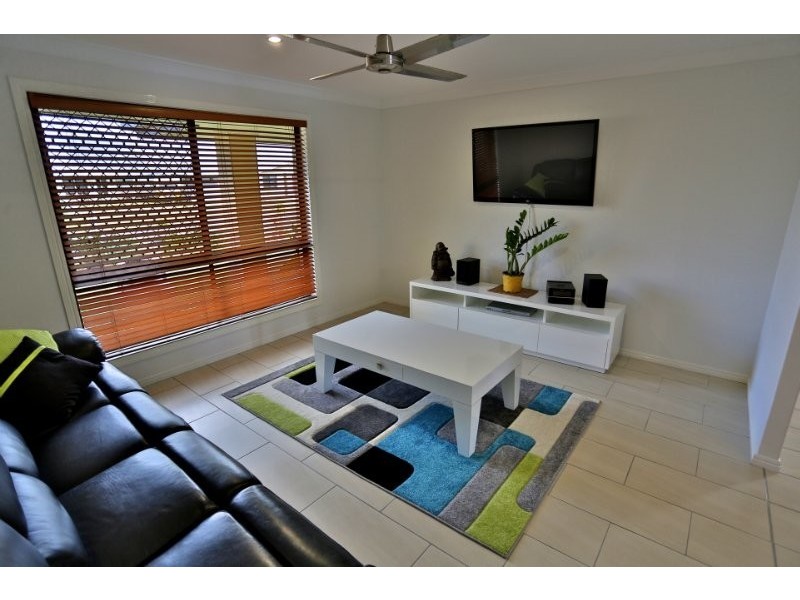59 Amalfi Drive, Zilzie QLD 4710