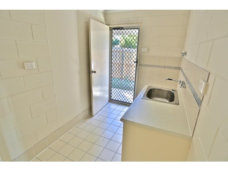 12 Phillip Street, Emu Park QLD 4710