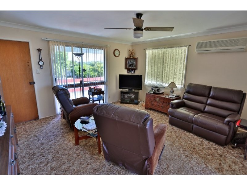 63 Lindsay Street, Zilzie QLD 4710