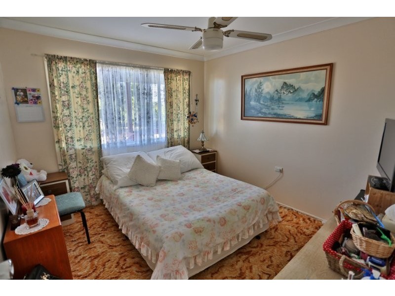 63 Lindsay Street, Zilzie QLD 4710