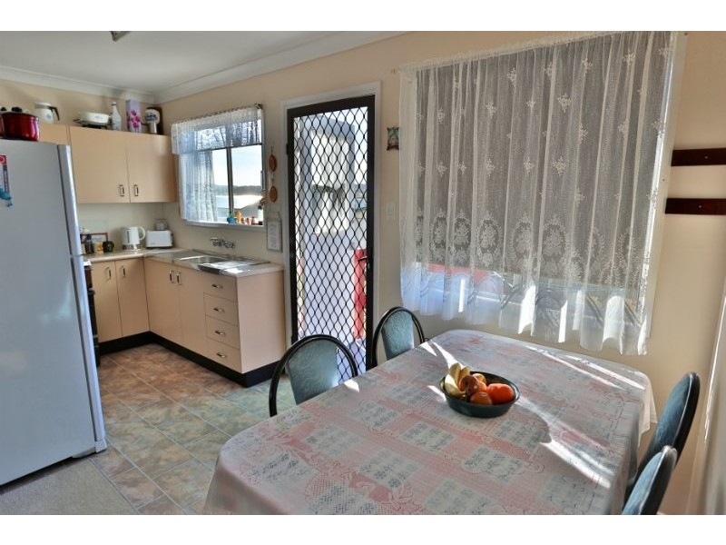 63 Lindsay Street, Zilzie QLD 4710