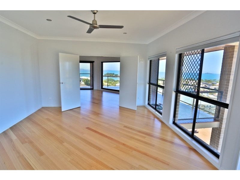 11 Livistonia Crescent, Emu Park QLD 4710