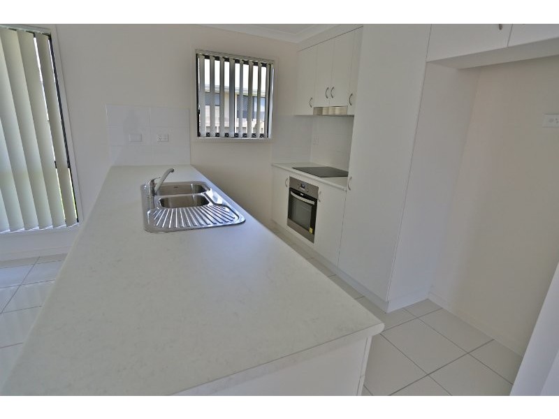 66 Falcon Crest, Emu Park QLD 4710