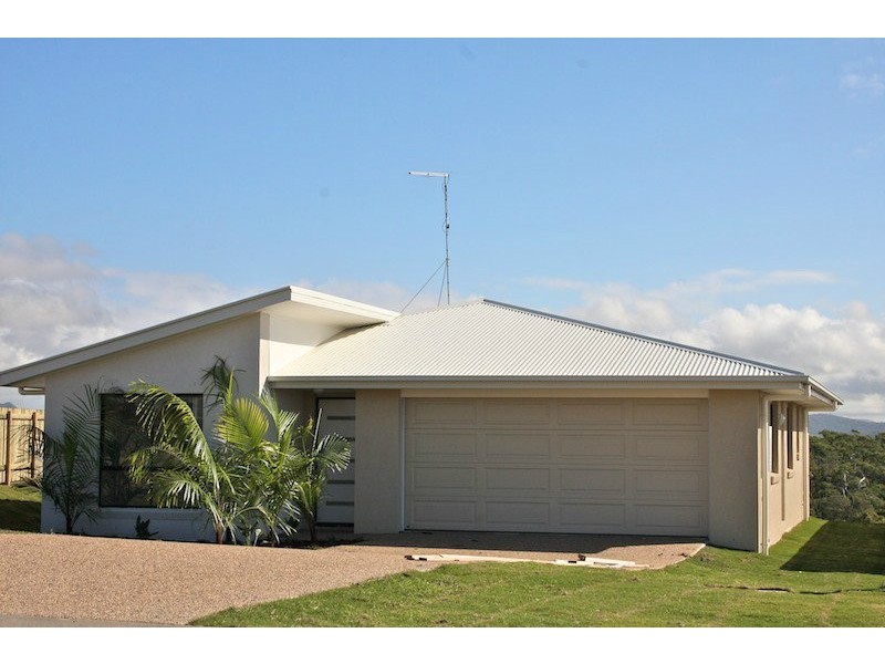 32 Falcon Crest, Emu Park QLD 4710