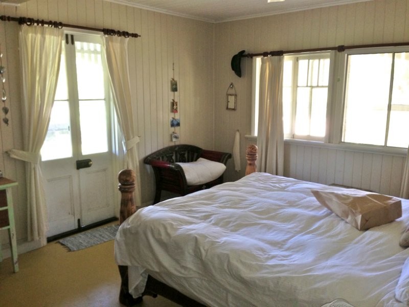 2 Bauhinia Road, Kinka Beach QLD 4703