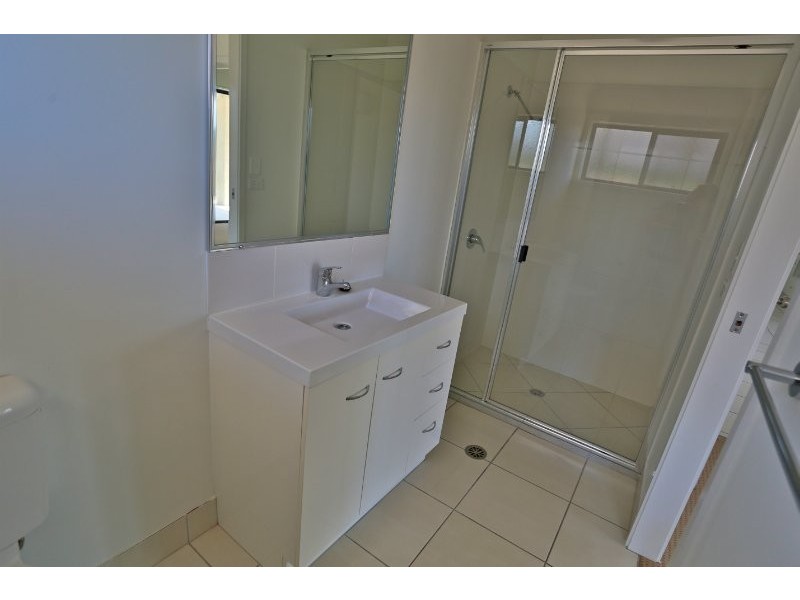 10 The Peak, Emu Park QLD 4710