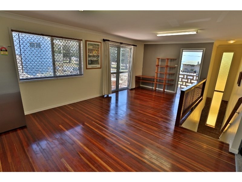 4 Keppel Street, Emu Park QLD 4710