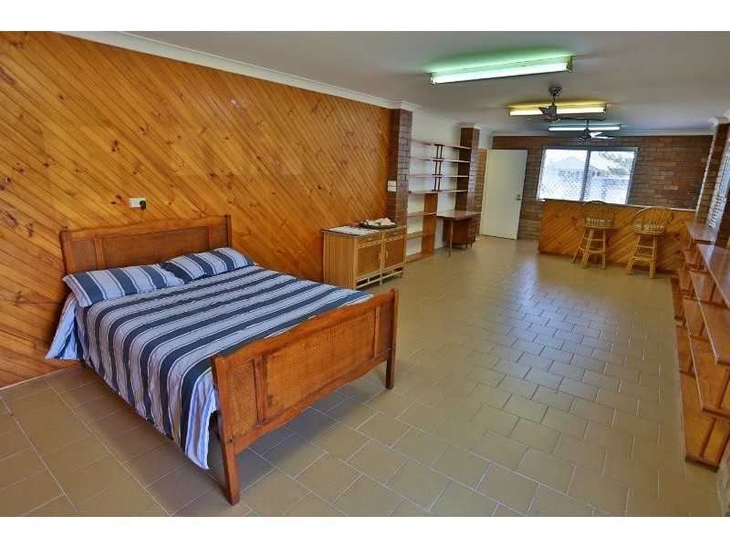 4 Keppel Street, Emu Park QLD 4710