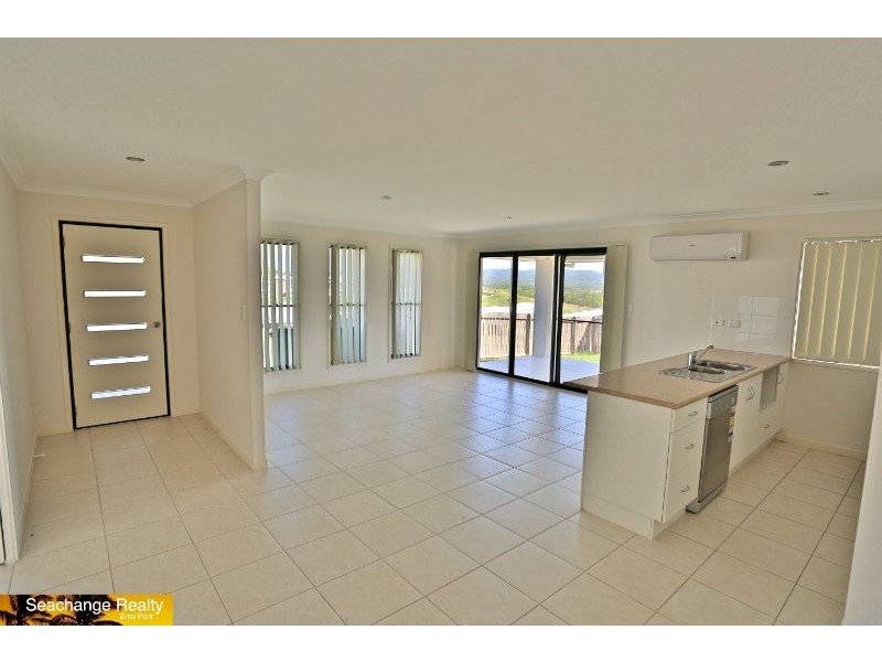 2 The Peak, Zilzie QLD 4710