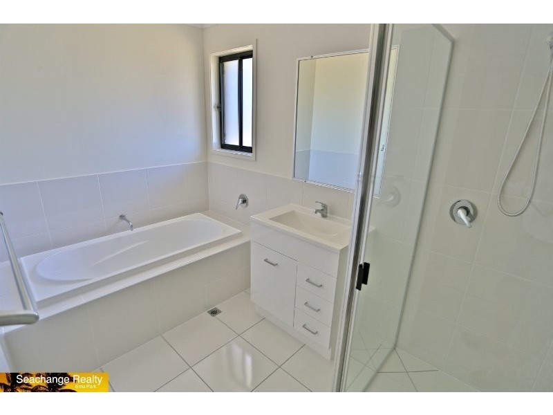 10 Beachside Circuit, Mulambin QLD 4703