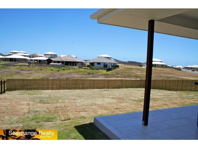 24 Falcon Crest, Zilzie QLD 4710