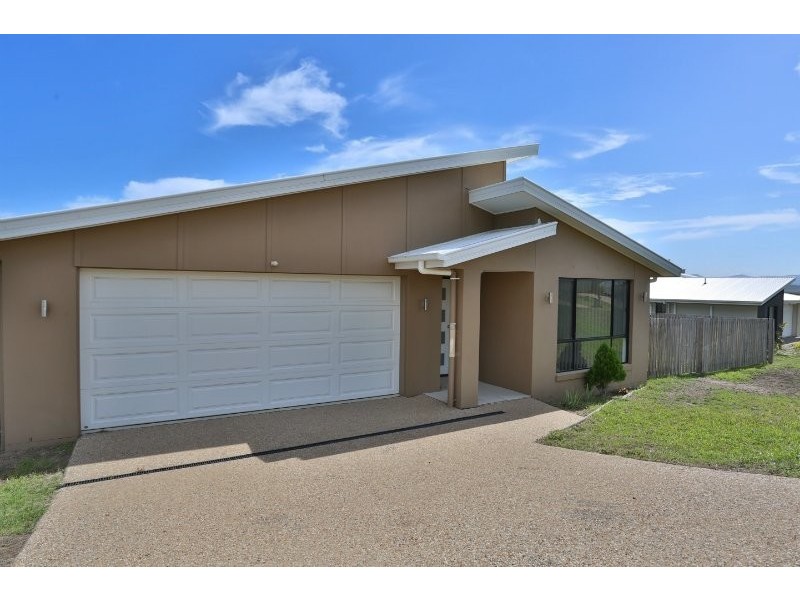 3 The Peak, Zilzie QLD 4710