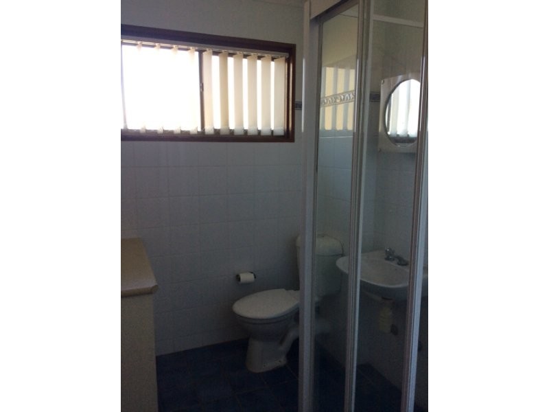 2/44 Ferguson Street, Emu Park QLD 4710