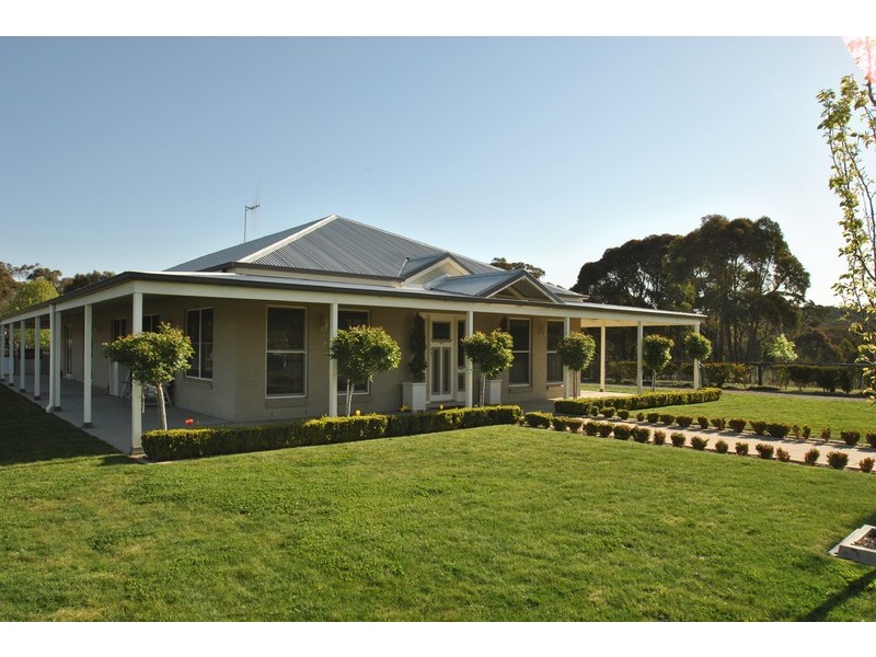 11 Shepherd Drive, Mullion Creek NSW 2800