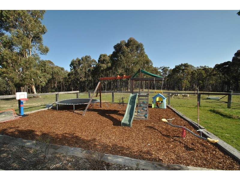 11 Shepherd Drive, Mullion Creek NSW 2800