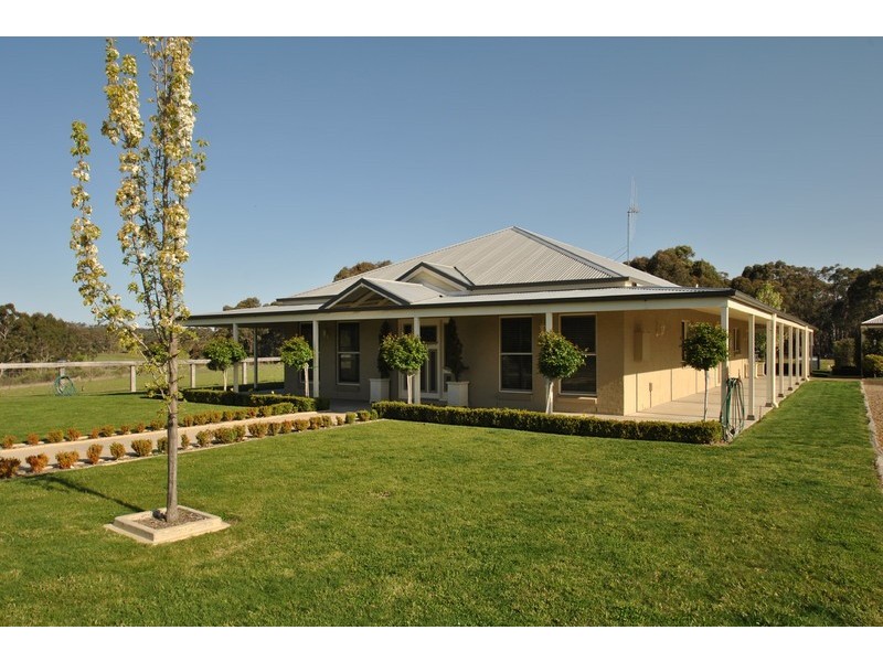 11 Shepherd Drive, Mullion Creek NSW 2800