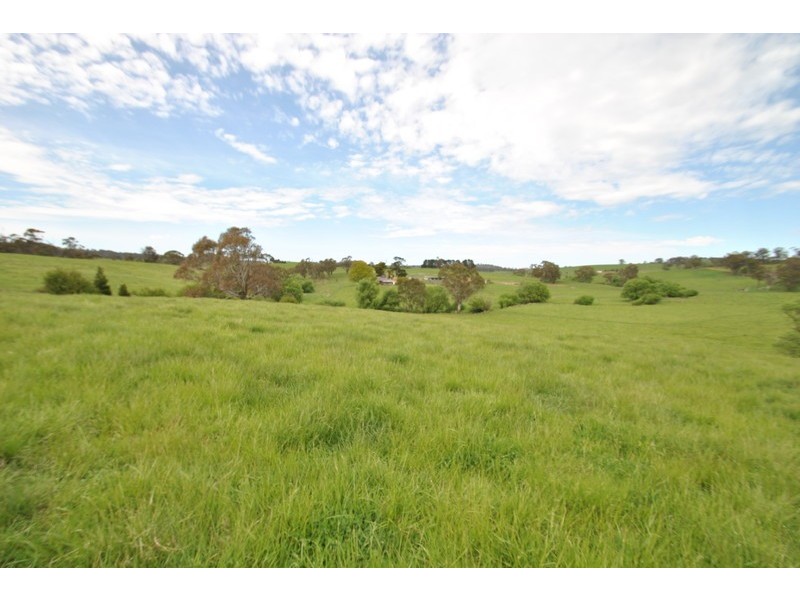 “Turrawan” Jones Lane, Newbridge NSW 2795