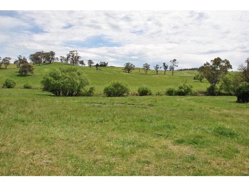 “Turrawan” Jones Lane, Newbridge NSW 2795