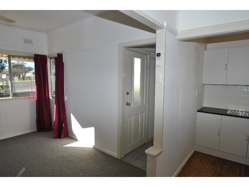 14 Brunswick, Orange NSW 2800