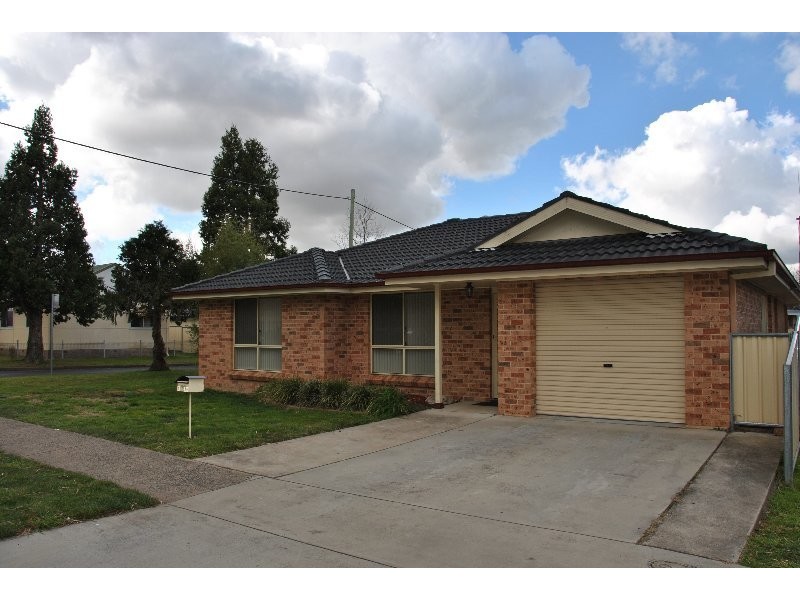 1/10 Frost Street, Orange NSW 2800