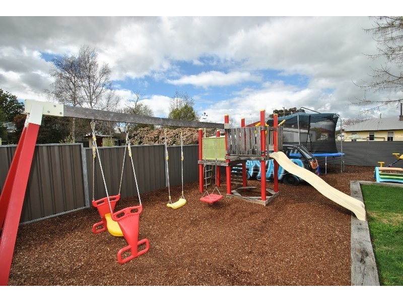 2 Thomas, Orange NSW 2800