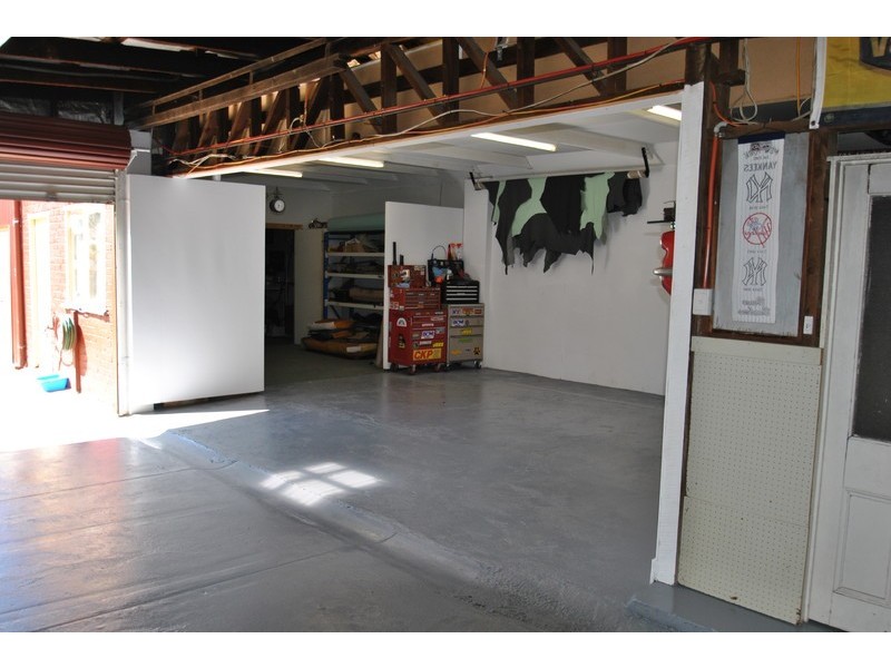 2 Thomas, Orange NSW 2800