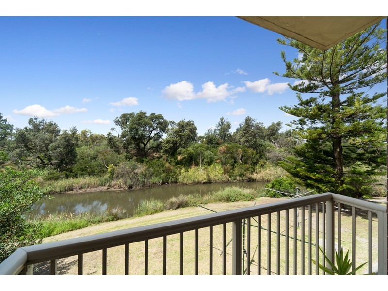 9/298 Nepean Highway, Seaford VIC 3198