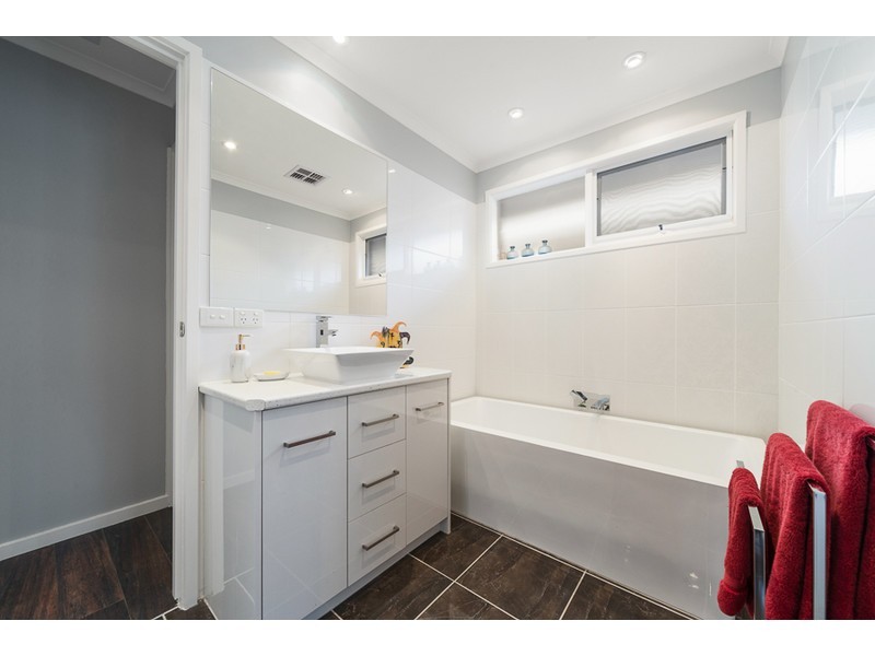 3 Panoramic Drive, Langwarrin VIC 3910