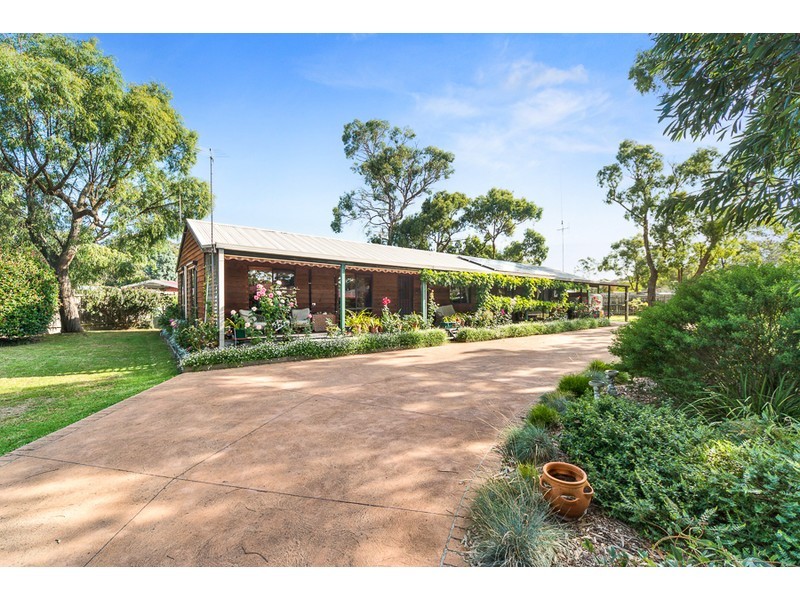 10 Murray Street, Crib Point VIC 3919