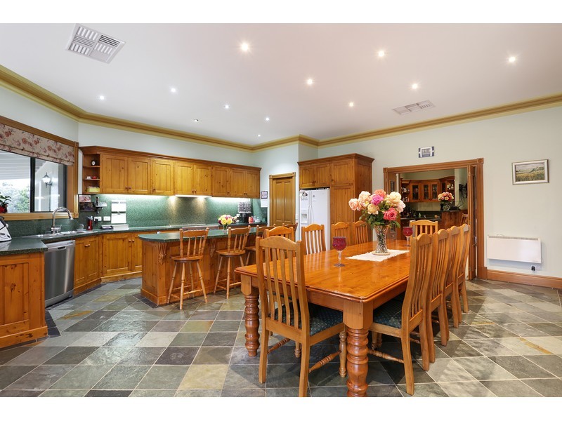 40 Bellbird Court, Langwarrin VIC 3910