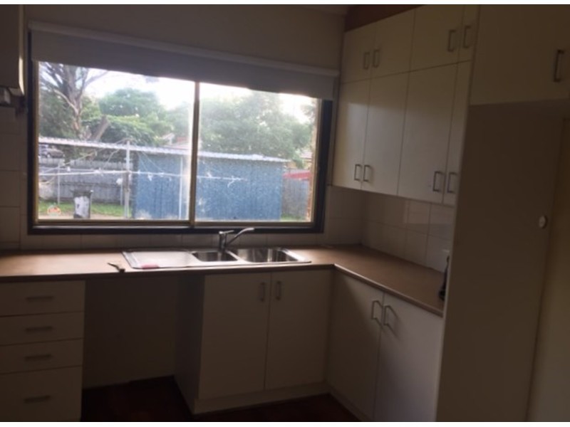 23 Pine Street, Frankston North VIC 3200