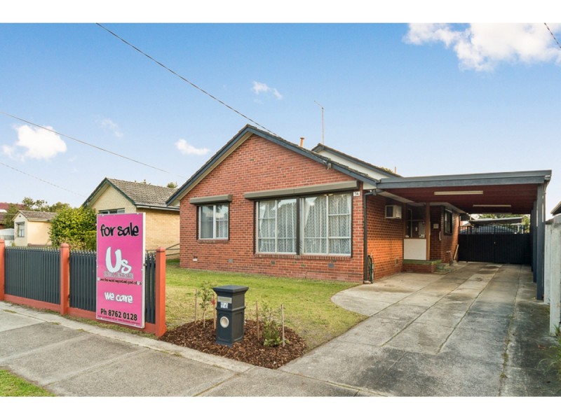 74 Monterey Boulevard, Frankston North VIC 3200