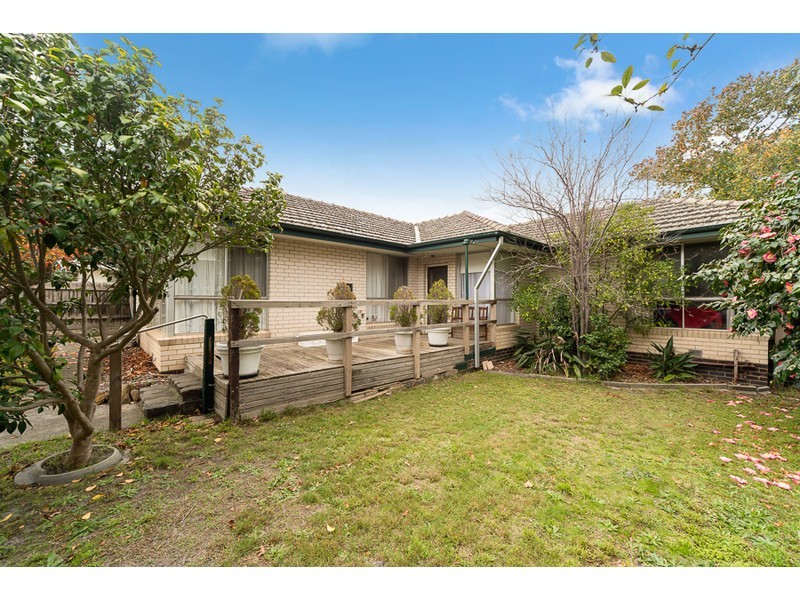 21 Corio Avenue, Frankston VIC 3199