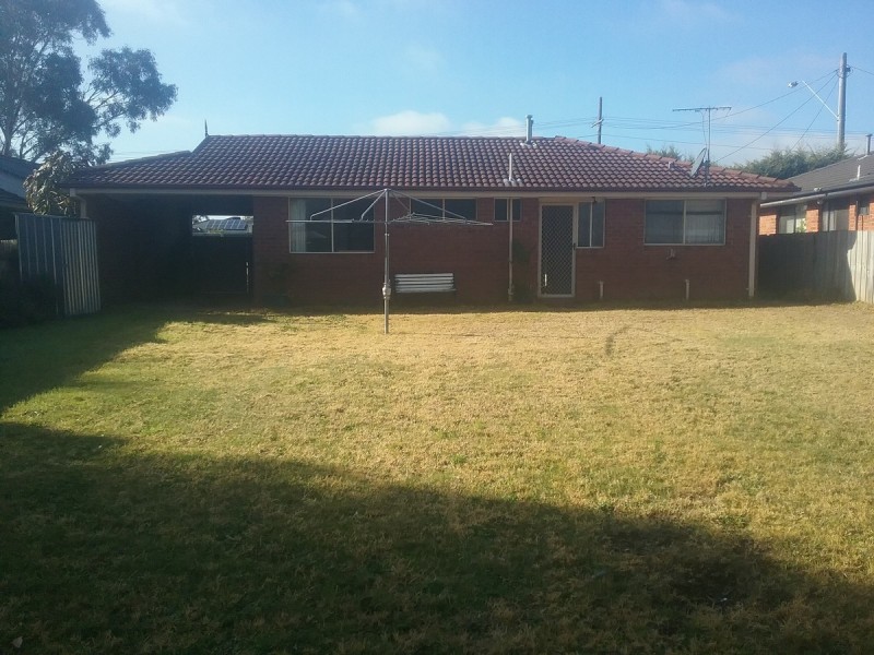 65 McClelland Drive, Skye VIC 3977