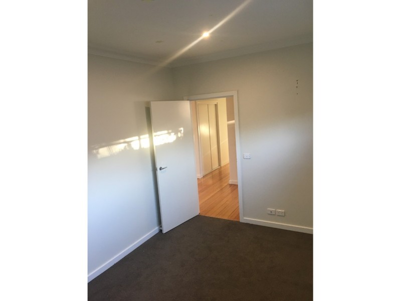 21 Muir Street, Frankston VIC 3199