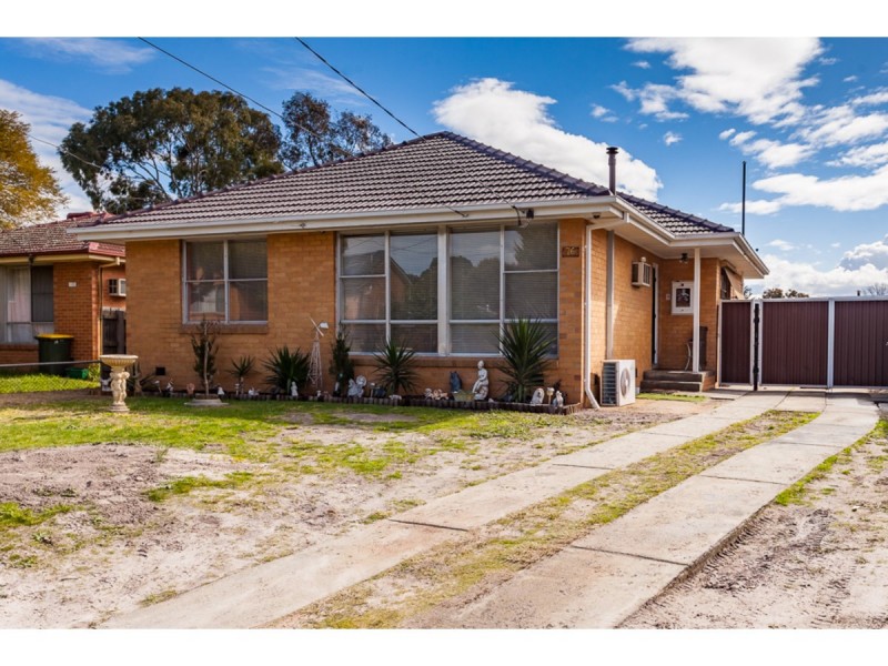 76 Brunning Crescent, Frankston North VIC 3200