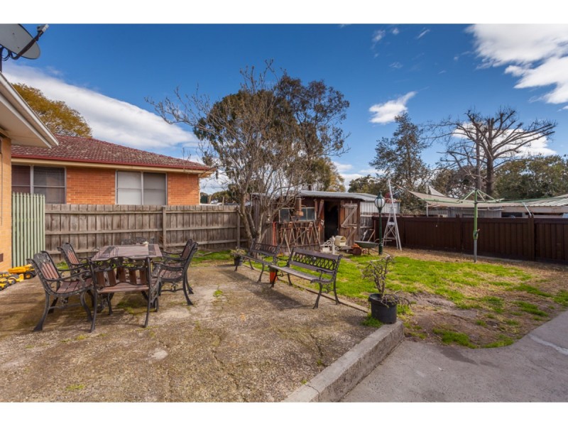 76 Brunning Crescent, Frankston North VIC 3200