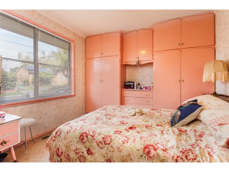 76 Brunning Crescent, Frankston North VIC 3200