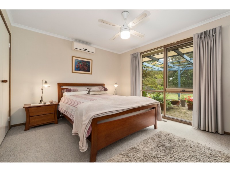 14 Micheala Court, Langwarrin VIC 3910
