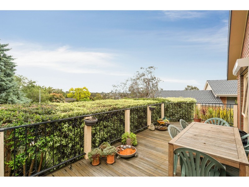 14 Micheala Court, Langwarrin VIC 3910