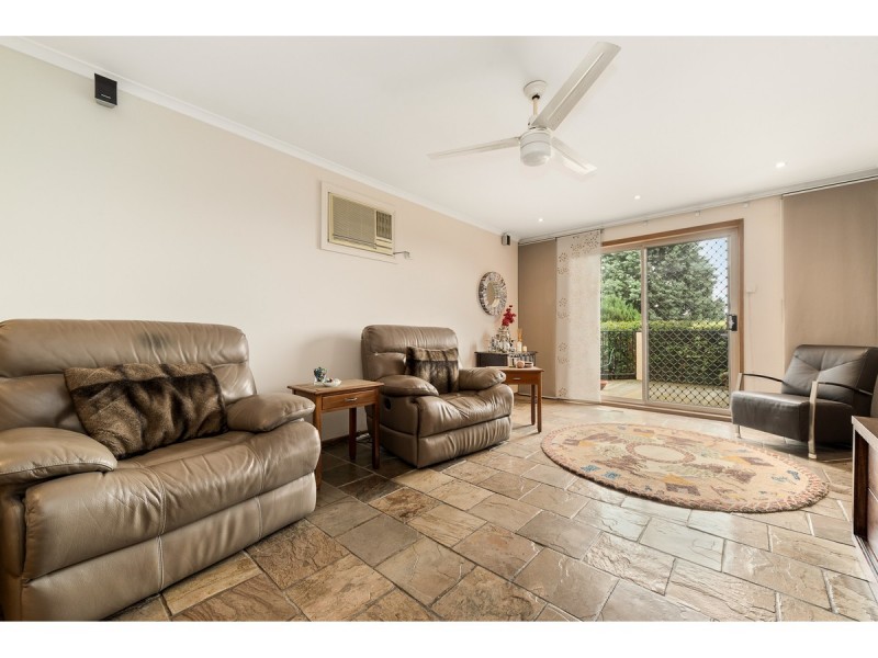 14 Micheala Court, Langwarrin VIC 3910