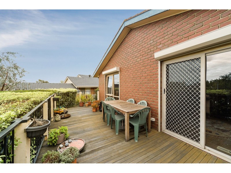 14 Micheala Court, Langwarrin VIC 3910