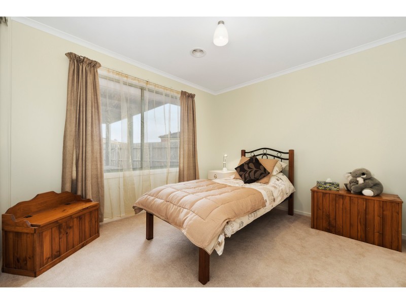 10 Shadi Court, Cranbourne West VIC 3977