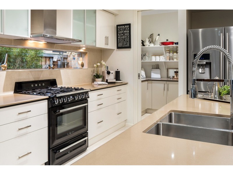 30 Kensei Place, Sandhurst VIC 3977