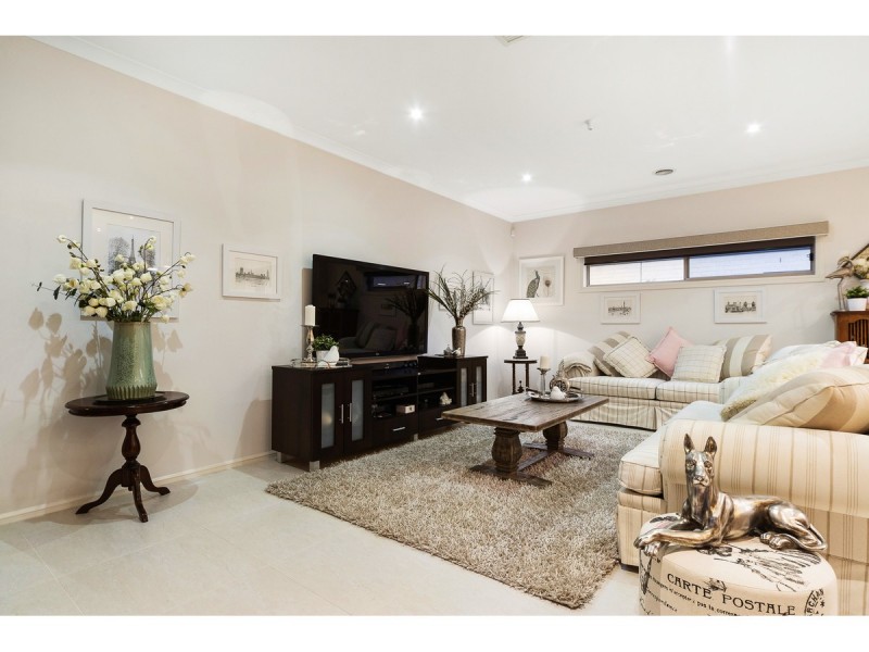 30 Kensei Place, Sandhurst VIC 3977