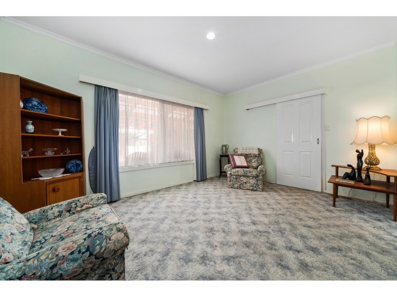 25 Dell Road, Frankston VIC 3199